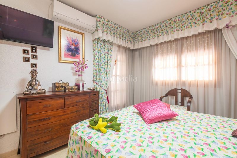 Foto c15985a4-b413-46bb-862a-2d40fc659953. Casa adossada amb aparcament piscina a Cabo de las Huertas Alicante
