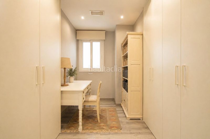 Foto 536eeace-346b-43a8-8f6d-39fe8d8a6802. Casa amb aparcament piscina a Los Arenales del Sol Elche / Elx
