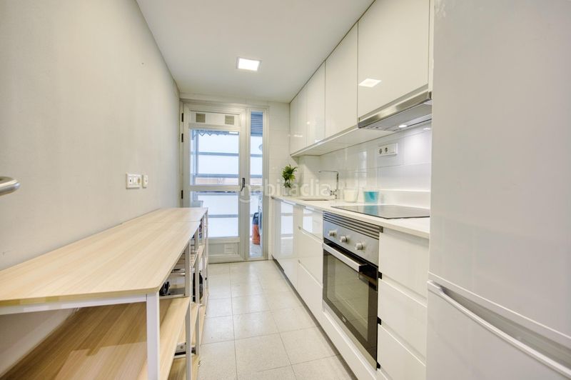 Foto 7cb2b89b-0227-4986-b4cd-45b627eda2ff. Pis a Barrio del Centro Alicante