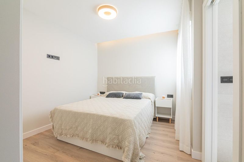 Foto a522a26e-f6e3-4d54-8d5c-0d1940327279. Àtic a Centro Santa Pola