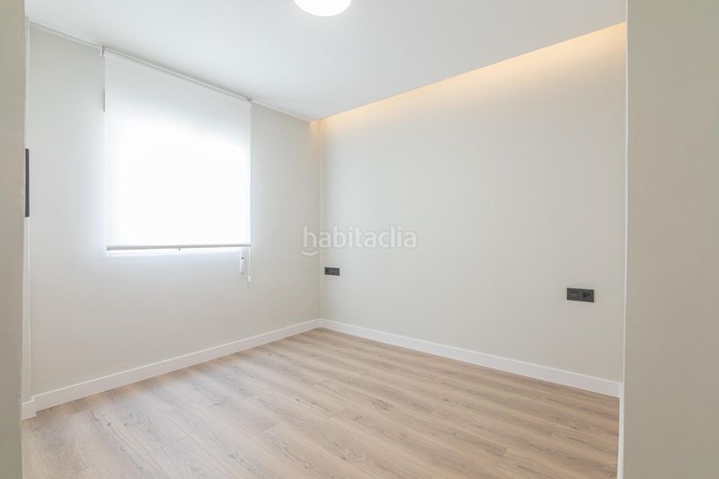 Foto c7983c0e-a633-4889-9695-e5fc5de5511b. Àtic a Centro Santa Pola