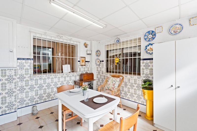 Foto 81c5ea22-83d7-49b5-9ec3-0e6c592796f8. Flat with parking in Altozano - Conde Lumiares Alicante