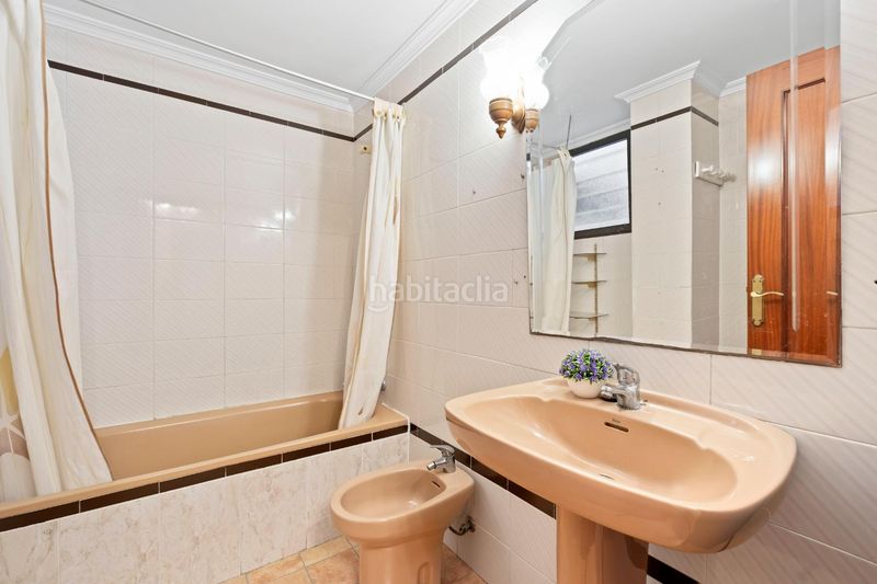 Foto 878dfe3d-6767-48b6-8c1a-d97150062ed6. Flat with parking in Altozano - Conde Lumiares Alicante
