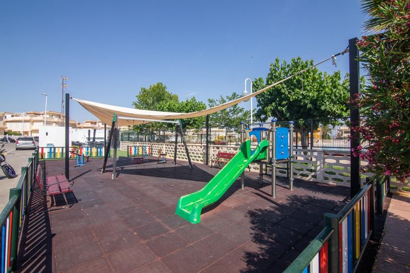Foto 8afdd763-010c-4068-9994-93d76e2668f2. Maison avec parking piscine dans Monte Faro-Altomar II Santa Pola