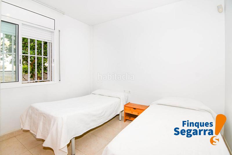 Foto a5e5165b-e2b8-403b-b075-bac775060136. Planta baixa amb calefacció aparcament piscina a Coma-ruga