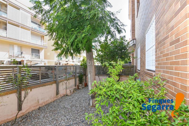 Foto a94176b1-6d4f-4697-8f5b-b25552b57a84. Planta baixa amb calefacció aparcament piscina a Coma-ruga