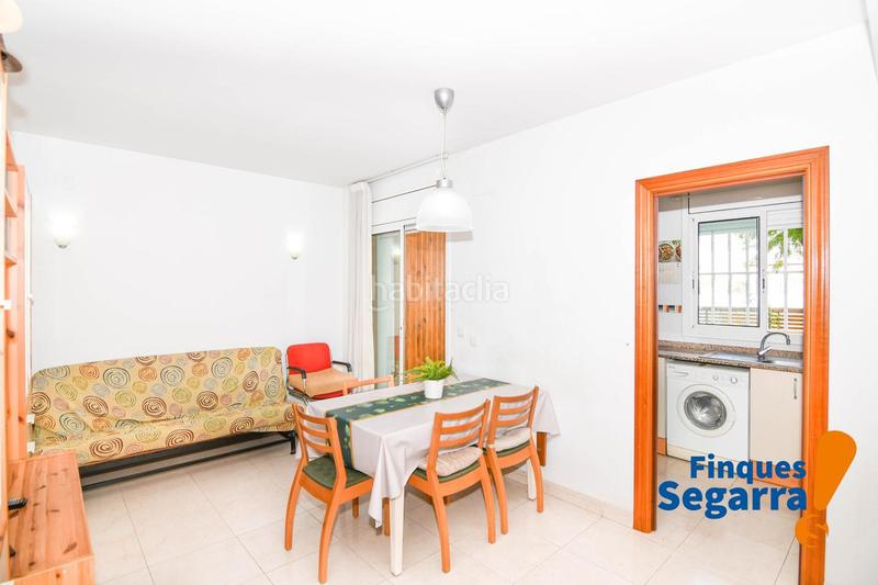 Foto ec8f9063-f7f8-4082-addc-3e2f6eb5497a. Planta baixa amb calefacció aparcament piscina a Coma-ruga