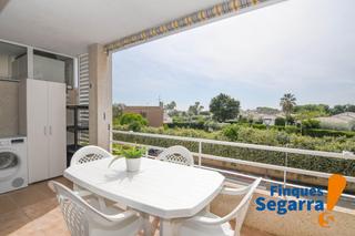 Appartement  Carrer amadeu vives. Luminoso piso con terraza a 600 m de la playa!