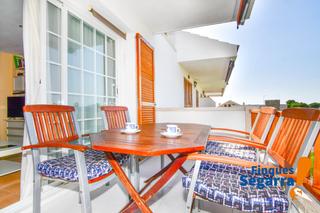Appartement  Carrer aribau. Amplio piso a 400 m de la playa en el francàs!