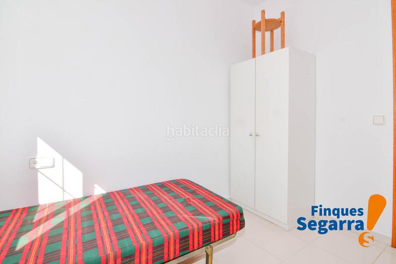 Foto bbfbb4d4-b98d-4324-81f2-3eb68b425003. Casa adossada a Coma-ruga platja Coma-ruga