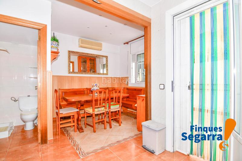 Foto cab6d3fe-187f-440e-8a73-0bb61a41b08b. Casa adossada a Coma-ruga platja Coma-ruga