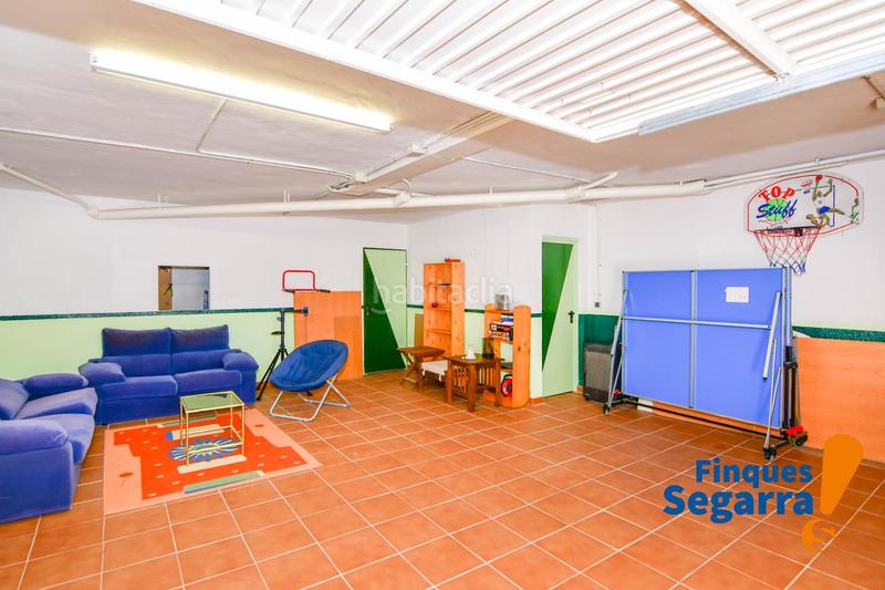 Foto 0c5de257-06df-419e-b449-f735b9b07042. Maison jumelée avec chauffage parking dans Bonastre