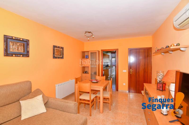 Foto 28794fee-79ac-4f69-b4d7-2beba470c1ec. Maison jumelée avec chauffage parking dans Bonastre