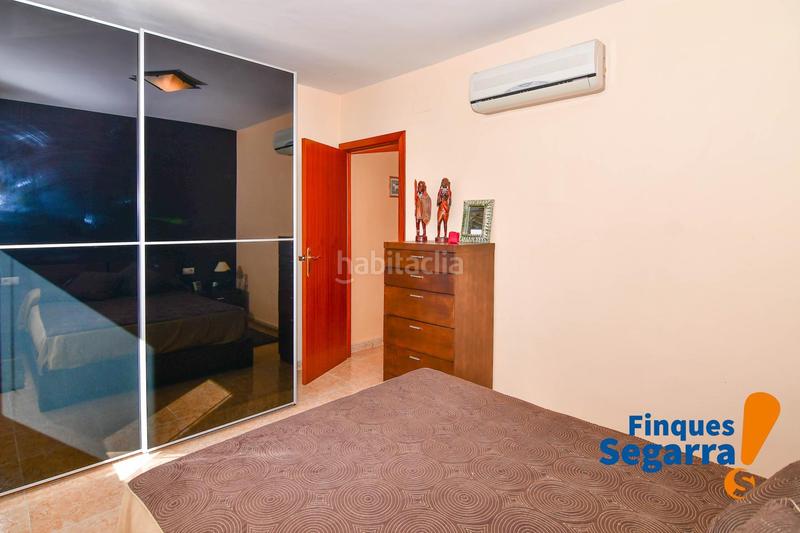 Foto dbe08ee2-1eef-4582-8691-03173e3a267d. Maison jumelée avec chauffage parking dans Bonastre