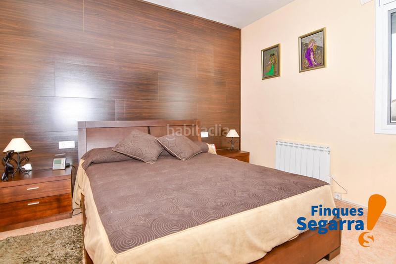 Foto dea45ed4-4b8e-48d6-92c3-1b79f7dce8ab. Maison jumelée avec chauffage parking dans Bonastre