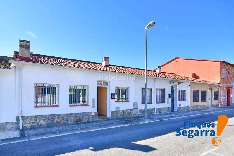 Foto fb5a3f09-6218-4832-9dd1-c58c210deb8f. Maison jumelée avec chauffage parking dans Bonastre