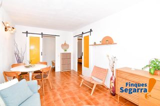 Etagenwohnung  Manresa. Piso con terraza a 300m de la playa
