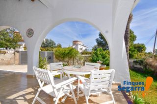 Haus  Joaquim mir. Encuentra la comodidad en una sola planta!