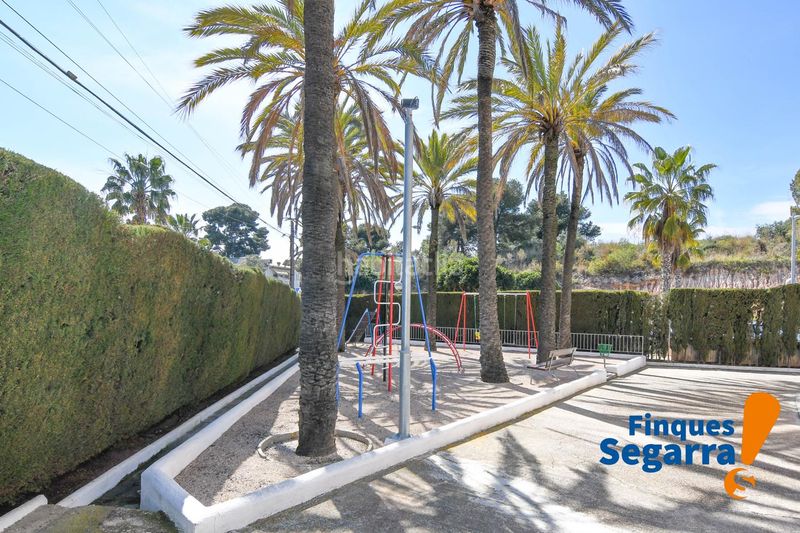 Foto b0d6abc7-72ee-4b47-a9f3-97b9bfcaa956. Dúplex amb piscina a Coma-ruga platja Coma-ruga