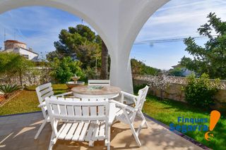 Maison  Joaquim mir. Encuentra la comodidad en una sola planta!