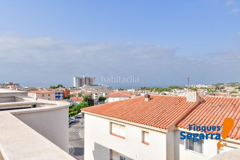 Foto ebeb7696-2598-4233-8060-60c38f8c529e. Pis amb aparcament piscina a Coma-ruga platja Coma-ruga