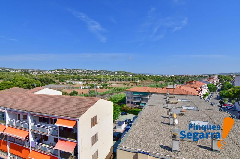 Foto b917078f-c485-4ed8-8757-8f88e6f7dcba. Pis a Coma-ruga platja Coma-ruga