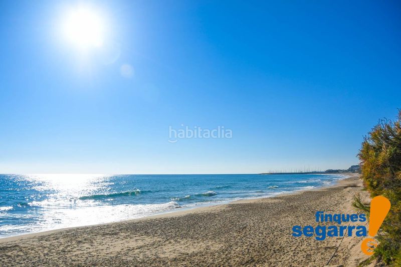 Foto 582e3e0b-4a15-4935-9892-6287a23fe644. Pis amb aparcament a Coma-ruga platja Coma-ruga