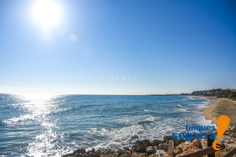 Foto d297c029-0f35-4409-9183-0712b1f2d0a5. Pis amb aparcament a Coma-ruga platja Coma-ruga