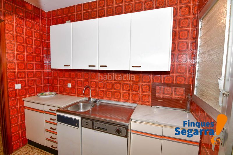 Foto 4daeb8ba-b00e-41ba-b99c-2b38969bc72e. Pis a Coma-ruga platja Coma-ruga