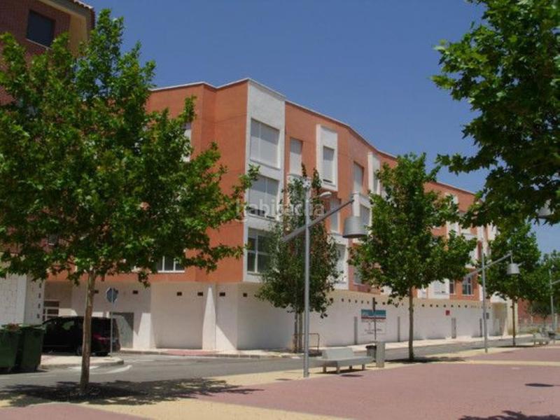 Foto b16a9a3b-3958-45fa-860f-6679adf91b4d. Local comercial a Centro Fuente Álamo de Murcia