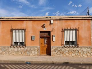 Haus  N/a. Vivienda de planta baja en la aljorra, muy bien situada
