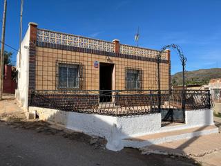 House  Los cañavates. Oportunidad! dos viviendas por el precio de una en los puertos d