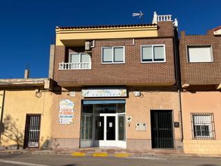Etagenwohnung  Joaquin turina. Piso con gran terraza y buhardilla en buena zona de fuente lamo