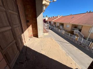 Pis  Aragon. Proyecto de piso grande con terraza pendiente de terminar obra