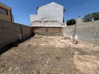 Terreno residencial  Garcia morano. Solar urbano muy centrico en lobosillo