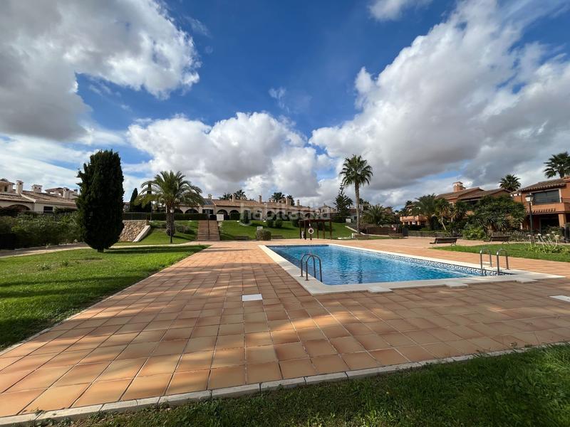 Foto 25557d06-ca5a-4cf3-8c83-8b390d2a4163. Casa adossada amb piscina a Hacienda del Álamo Golf Fuente Álamo de Murcia