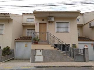 Maison à Centro. Duplex con semisótano, 2 salones y 4 dormitorios