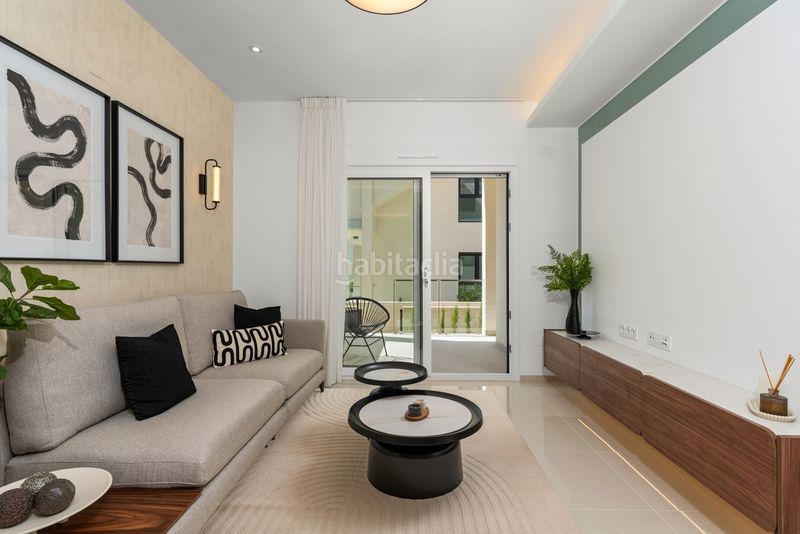 Foto 88f370a3-b63a-4d27-9a1d-eb79a0151429. Àtic amb piscina a Rojales