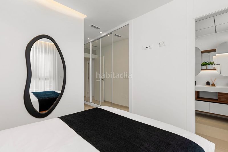 Foto a747d16d-e23d-4ce6-9531-7ea3cde844df. Àtic amb piscina a Rojales