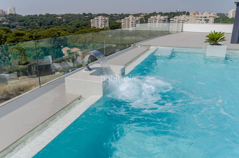 Foto 1a96d6e3-4003-4943-aaa6-81db32b36eae. Xalet amb calefacció piscina a Campoamor Orihuela