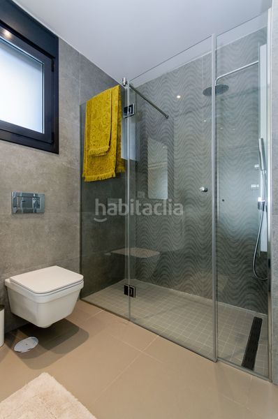 Foto b17f98be-eb26-424c-97a3-2f436b1f2668. Xalet amb calefacció piscina a Campoamor Orihuela