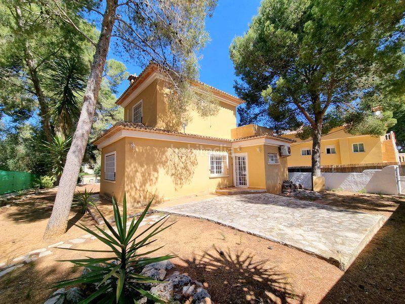 Foto 125e4f69-d39f-4b94-b2c7-6928a534ce2d. Casa in Las Rotas / Les Rotes Dénia