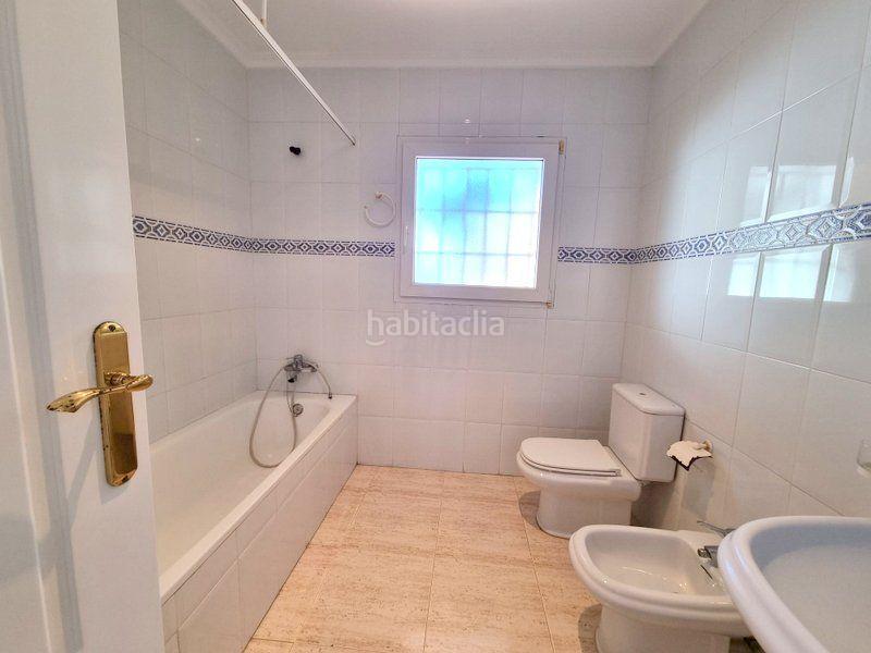 Foto a78d0fbc-84d3-44bd-ad4f-8a889ad0d78a. Casa in Las Rotas / Les Rotes Dénia