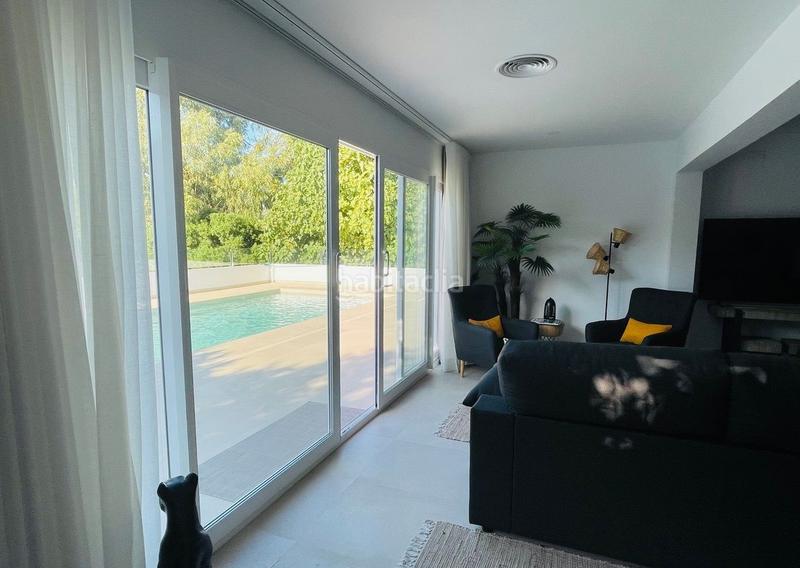 Foto 77be677e-8cc5-4c10-b7e9-7f963bb4b262. Casa con riscaldamento piscina in La Pedrera-Vessanes Dénia