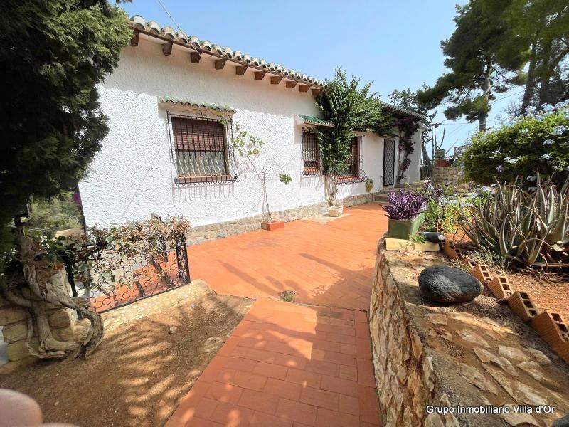 Foto 4621d05a-3552-4bf6-b06d-38b5b44caf16. House with heating pool in Las Rotas / Les Rotes Dénia