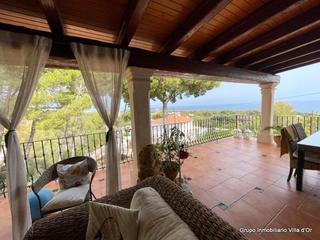 House in Las Rotas / Les Rotes