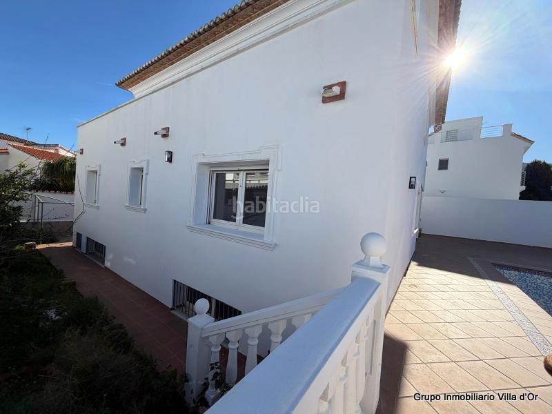 Foto 83011f3e-10cf-4562-a708-1b431130a8b6. Casa amb calefacció piscina a La Pedrera-Vessanes Dénia