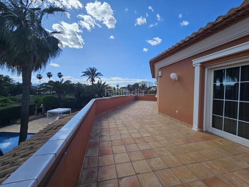 Foto 1ba15cbe-1bd2-4c4f-b24f-ed71a9fbf6af. Casa amb calefacció piscina a Les Bassetes - El Marjal Dénia