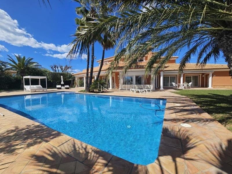 Foto 2a023111-90d6-47e5-a650-5b61b6e39e3b. Casa amb calefacció piscina a Les Bassetes - El Marjal Dénia