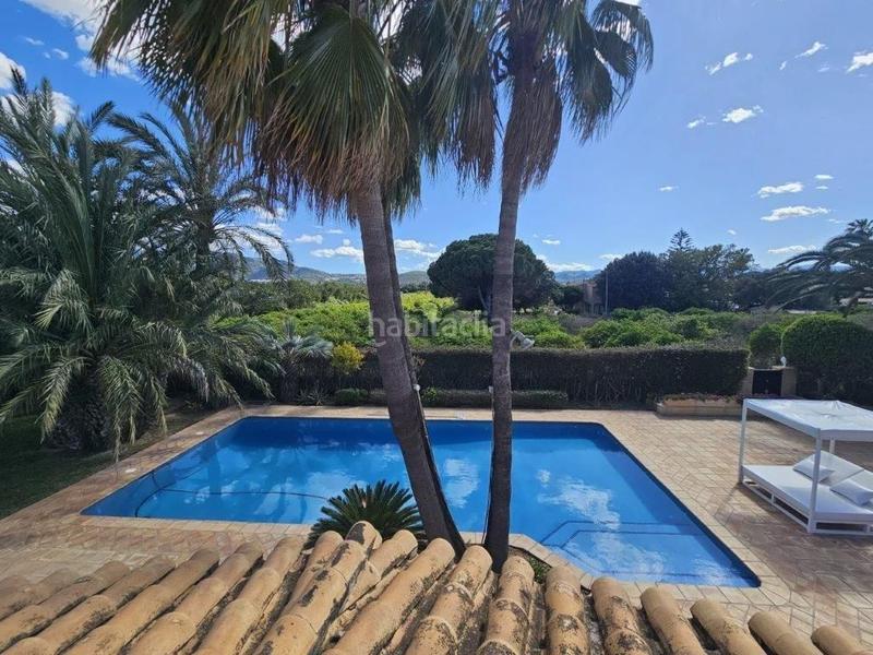 Foto 32215816-bdea-474a-b9cc-9fb21b61d33a. Casa amb calefacció piscina a Les Bassetes - El Marjal Dénia